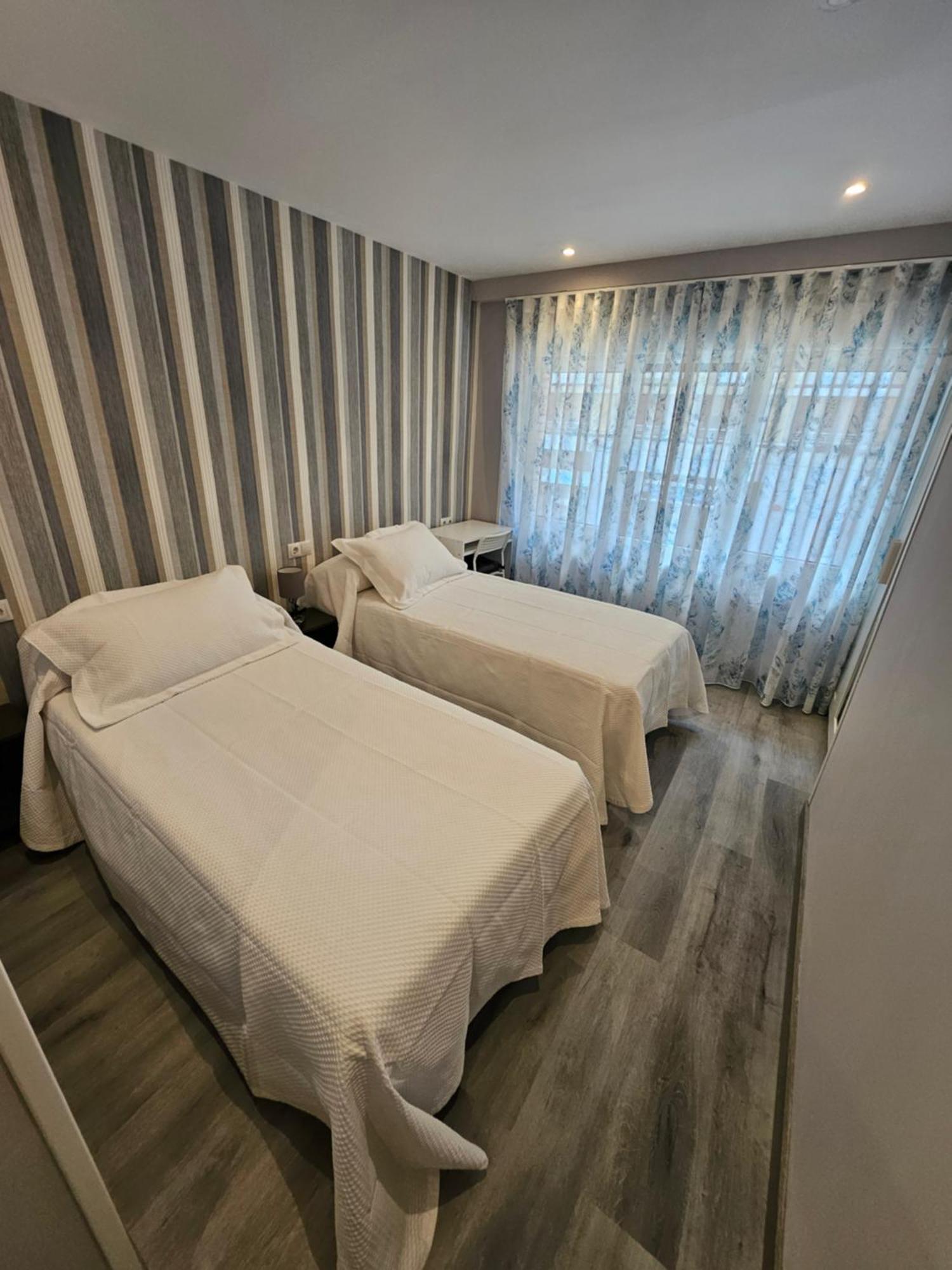 Hostal Foncalada Овьедо Экстерьер фото