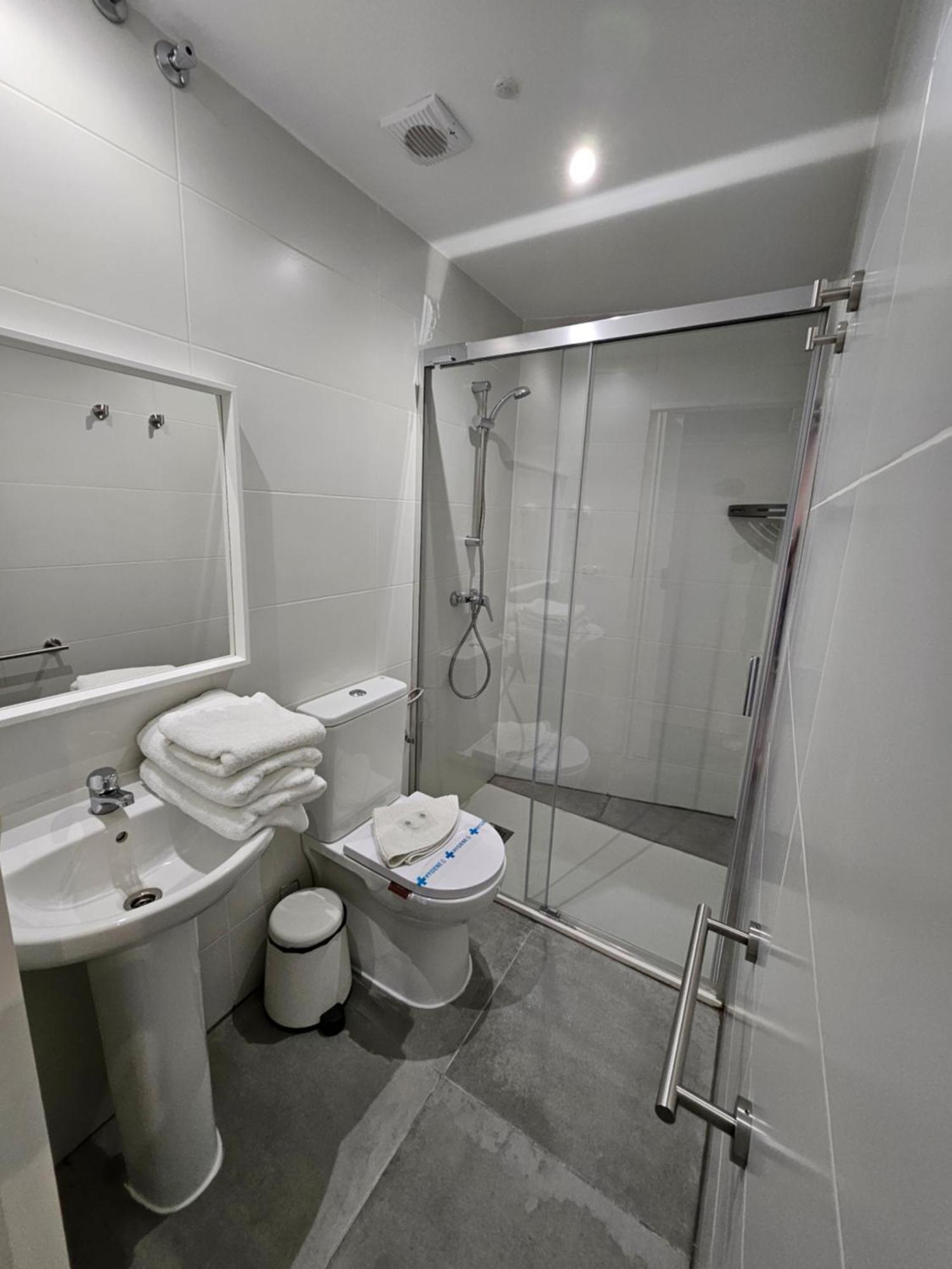 Hostal Foncalada Овьедо Экстерьер фото